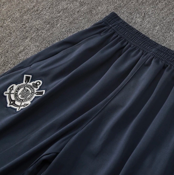 Corinthians 26/27  Long-sleeve Training Kit Off-White