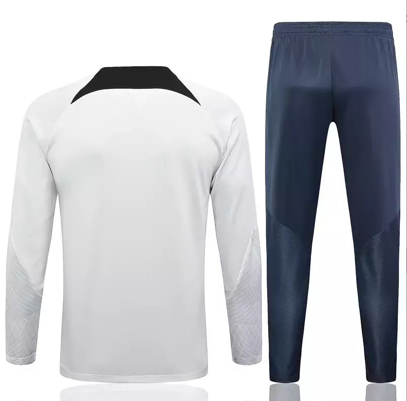 Corinthians 26/27  Long-sleeve Training Kit Off-White
