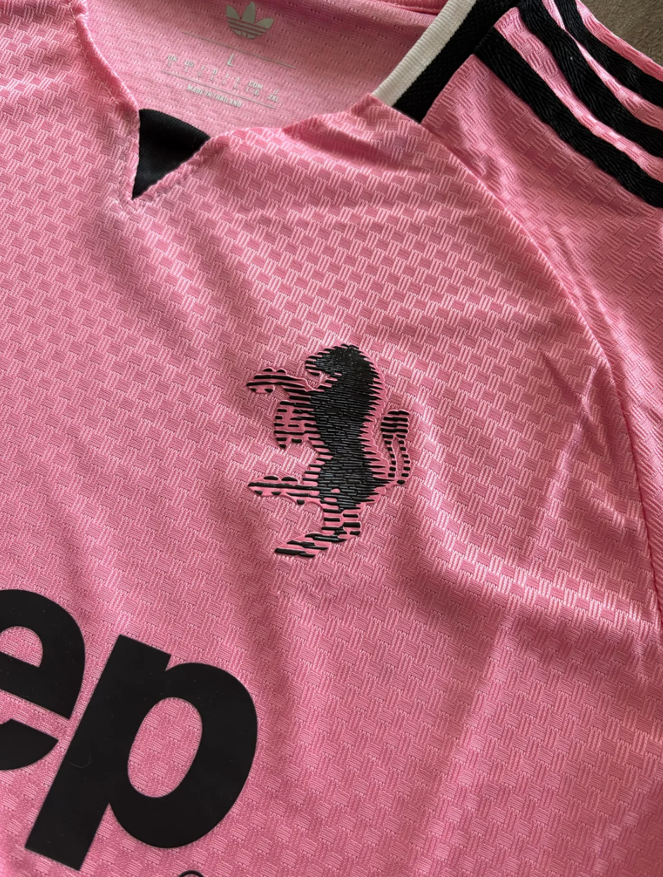 Juventus 26/27 Away Pink Jersey - Player version